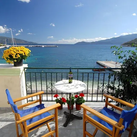 Διαμέρισμα Alexis And Αγία Ευφημία