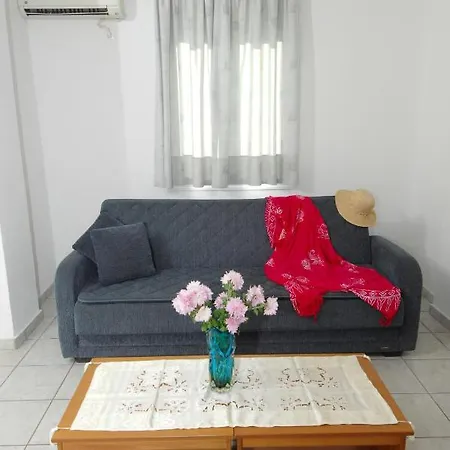 Alexis And * Айя-Евфимия